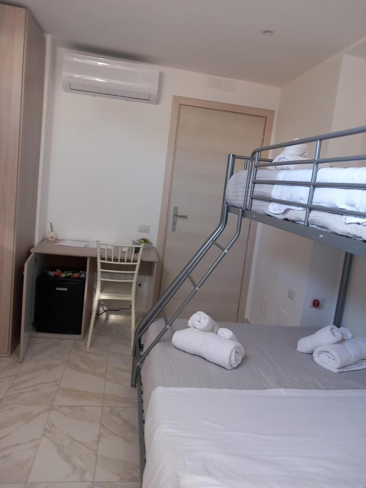 B&B Paestum Room מראה חיצוני תמונה